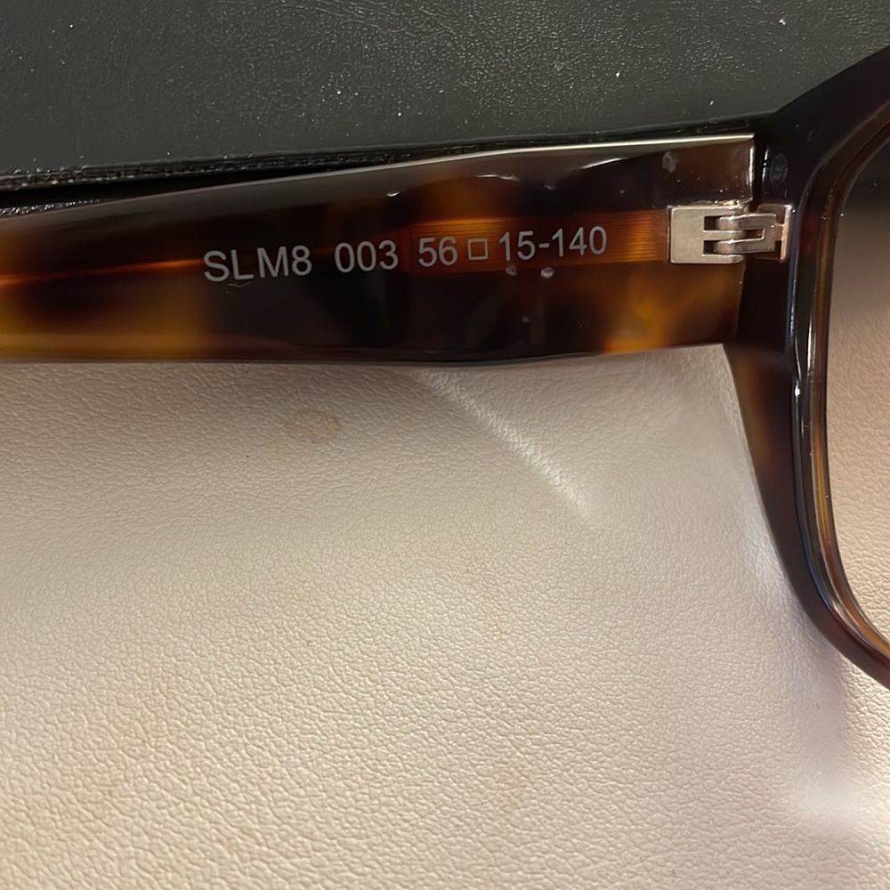 YSL Saint Laurent Sunglasses- 100% Authentic - Picture 4 of 7